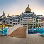 Diamond Premium & - Ultra 5* Manavgat