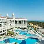 Diamond Premium & - Ultra 5* Manavgat