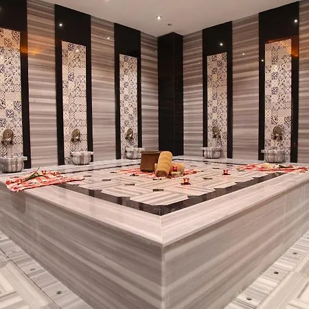 Diamond Premium & - Ultra فندق 5*