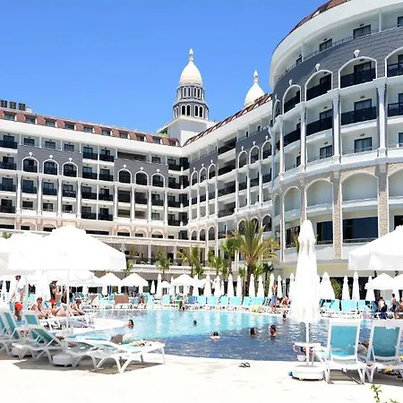 Hotel Diamond Premium & - Ultra 5*