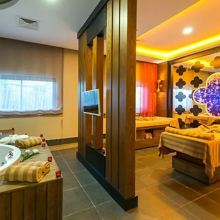 Hotel Diamond Premium Hotel&spa - Ultra 5*