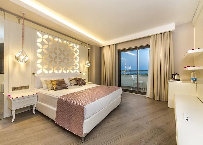 Diamond Premium & - Ultra Hotel